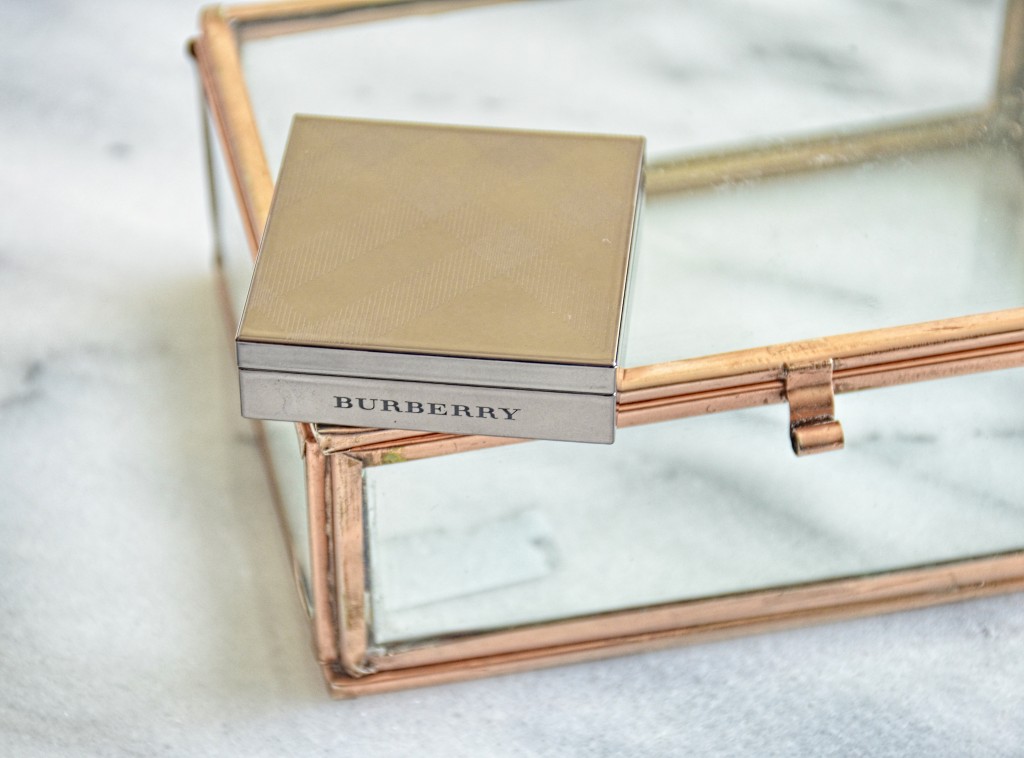 Burberry Wet & Dry Silk Eyeshadow in Rosewood - Makeup-Sessions