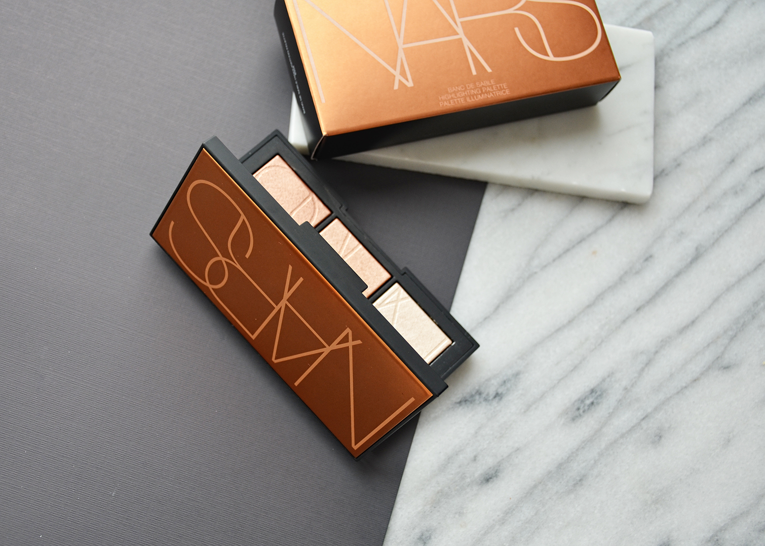 Nars Banc De Sable Highlighter Palette